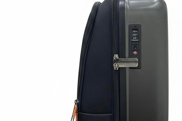 WildCraft - Hybrid Luggage Set