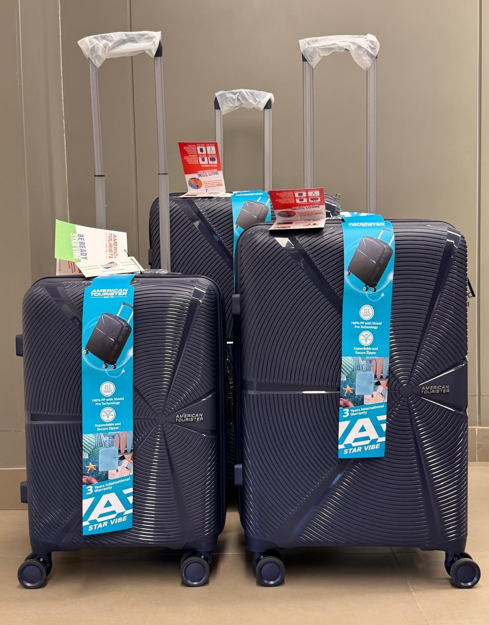 American Tourister - Starvibe