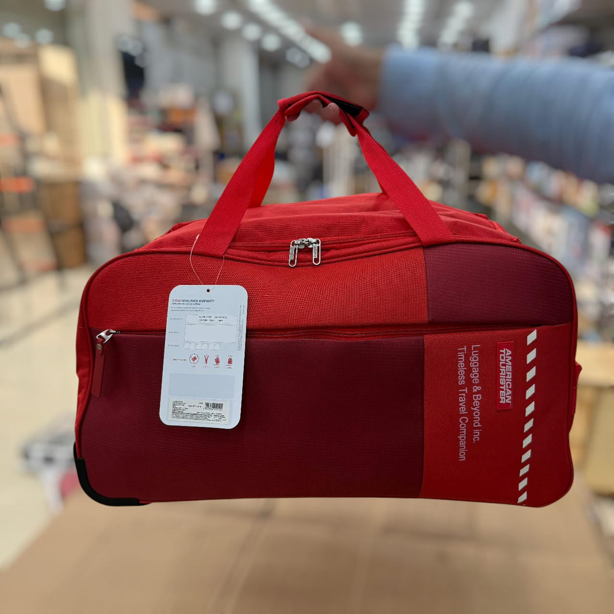 American Tourister Trolley Duffel Bag | Lightweight