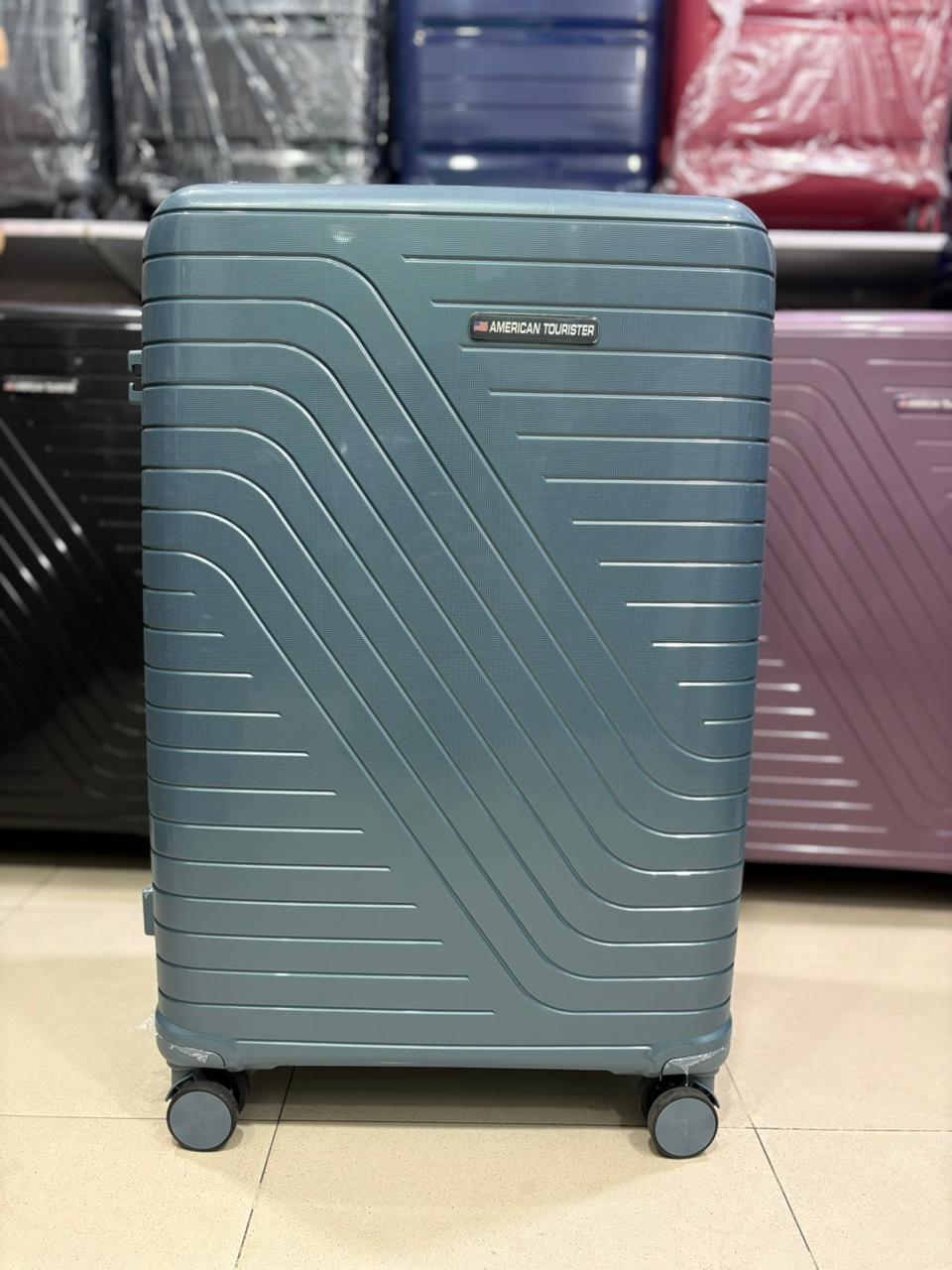 American Tourister - Pp Material Set - High Copy