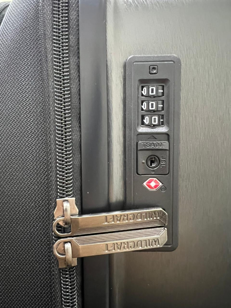 WildCraft - Hybrid Luggage Set
