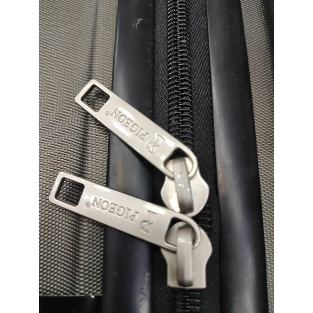 Pigeon Luggage - Model 2104 - Travelage - Bags and Luggage Store